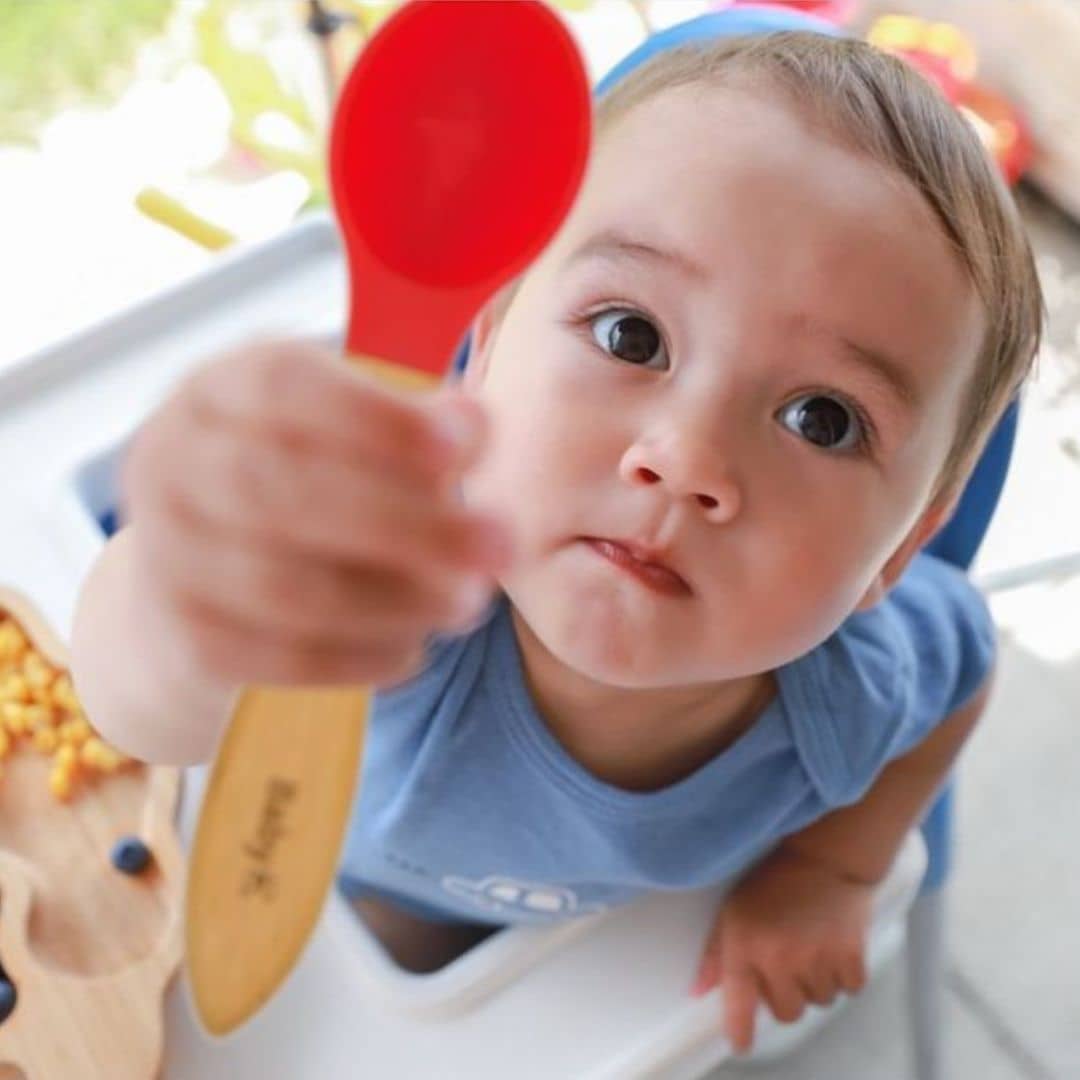 Baby K Bamboo Silicone Spoon is designed for tiny hand and mouth